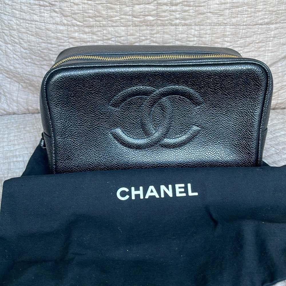 Chanel Vintage Black Caviar Cosmetic Bag